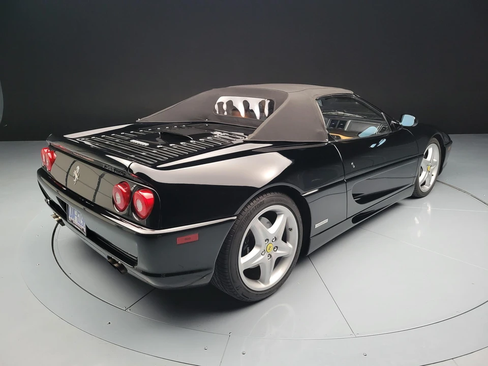 1995 Ferrari F355 Spider - Image 25 of 31