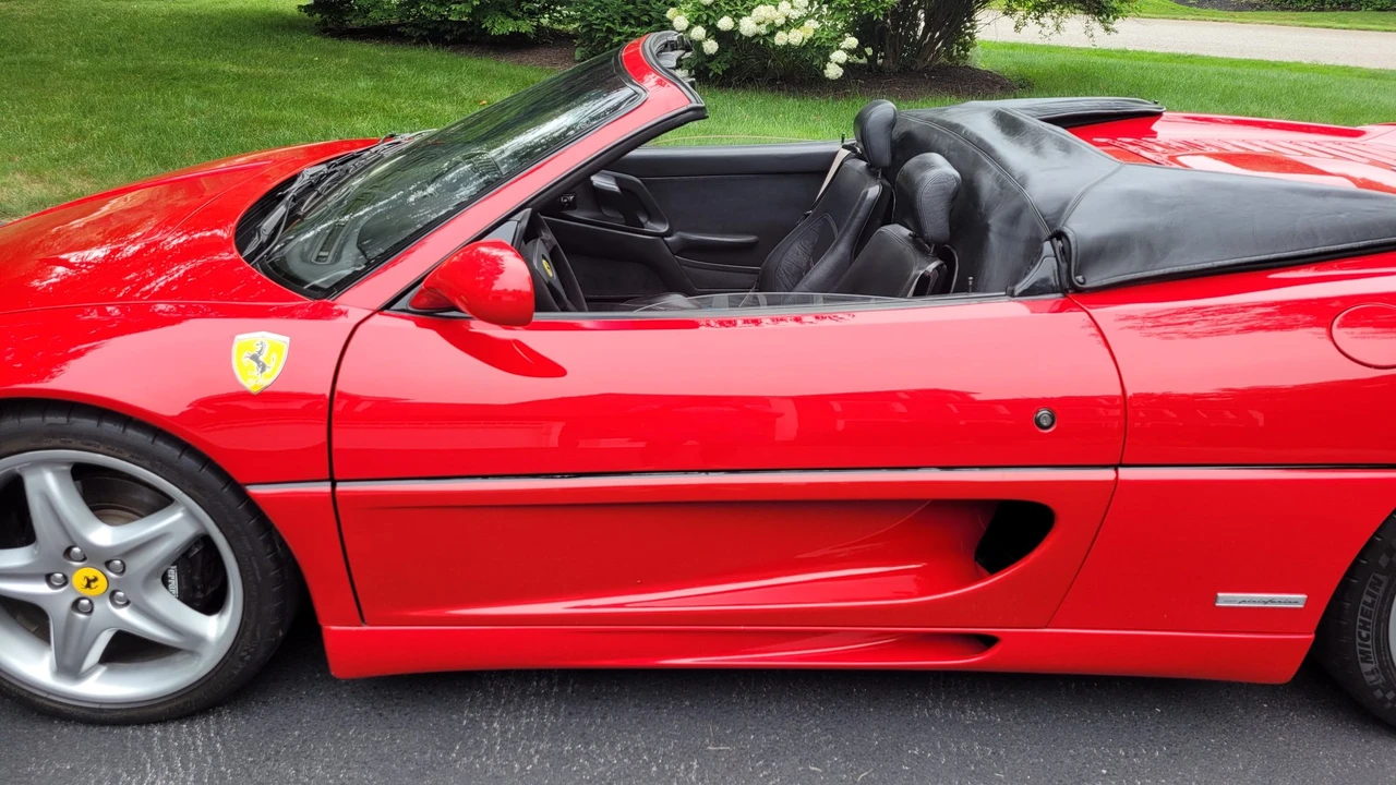 1995 Ferrari F355 Spider - Image 30 of 31