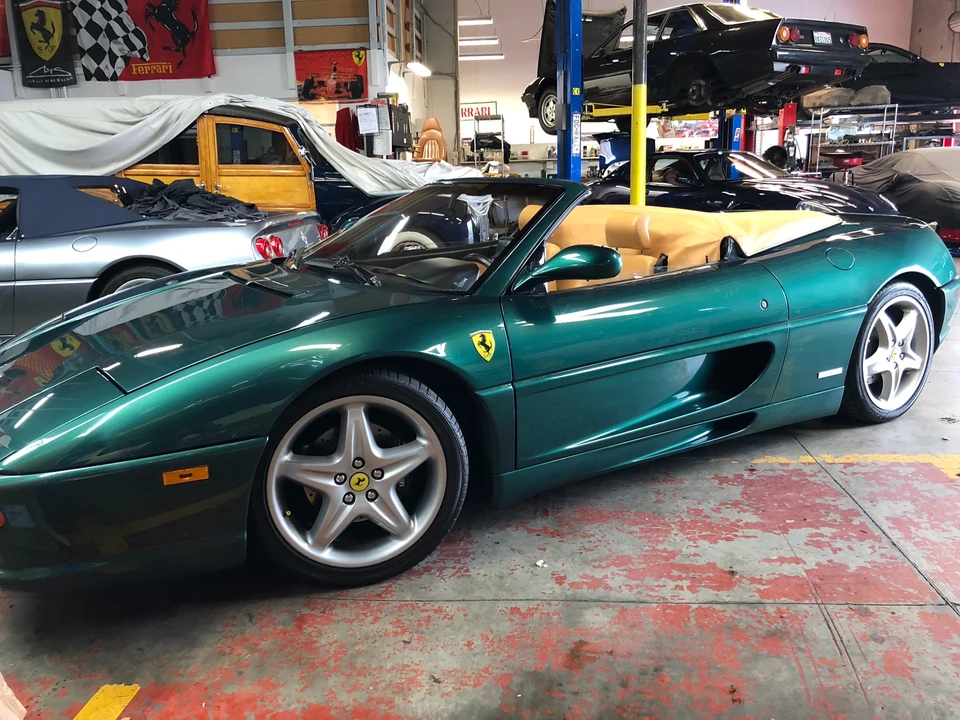 1995 Ferrari F355 Spider - Image 13 of 31