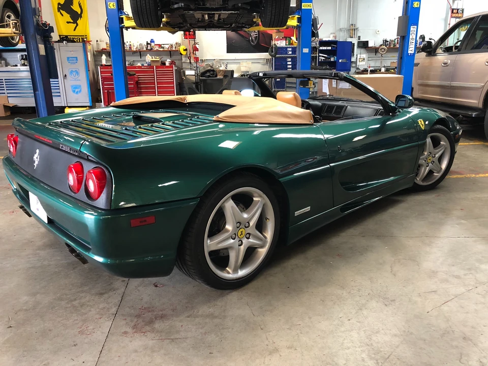 1995 Ferrari F355 Spider - Image 15 of 31