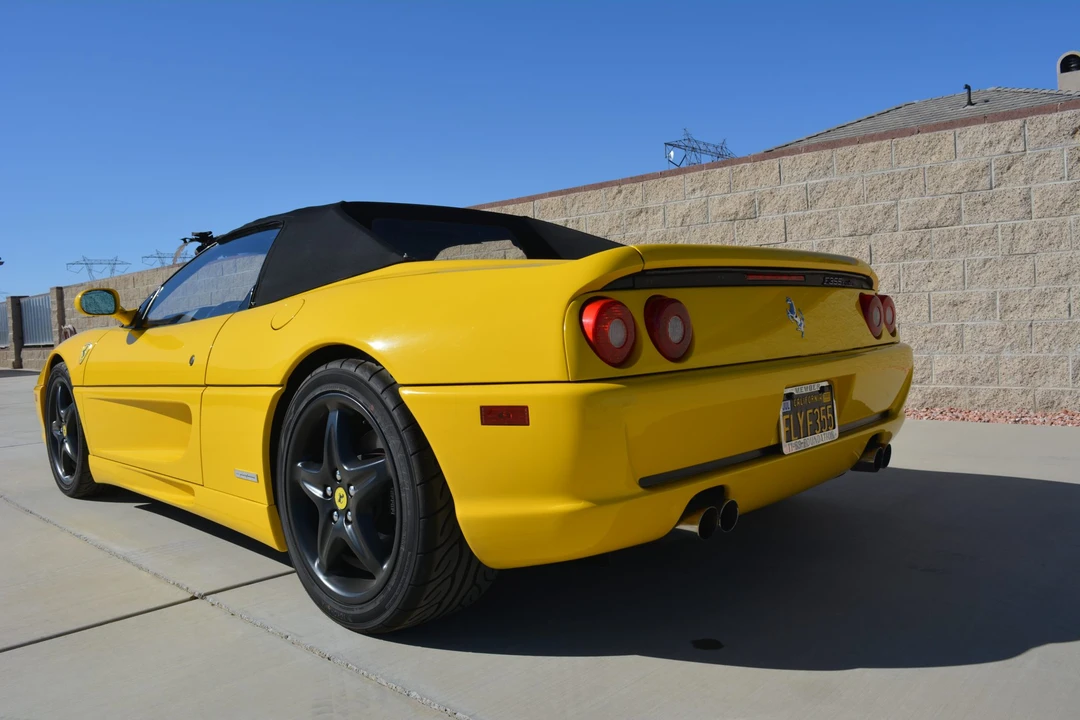 1995 Ferrari F355 Spider - Image 13 of 31