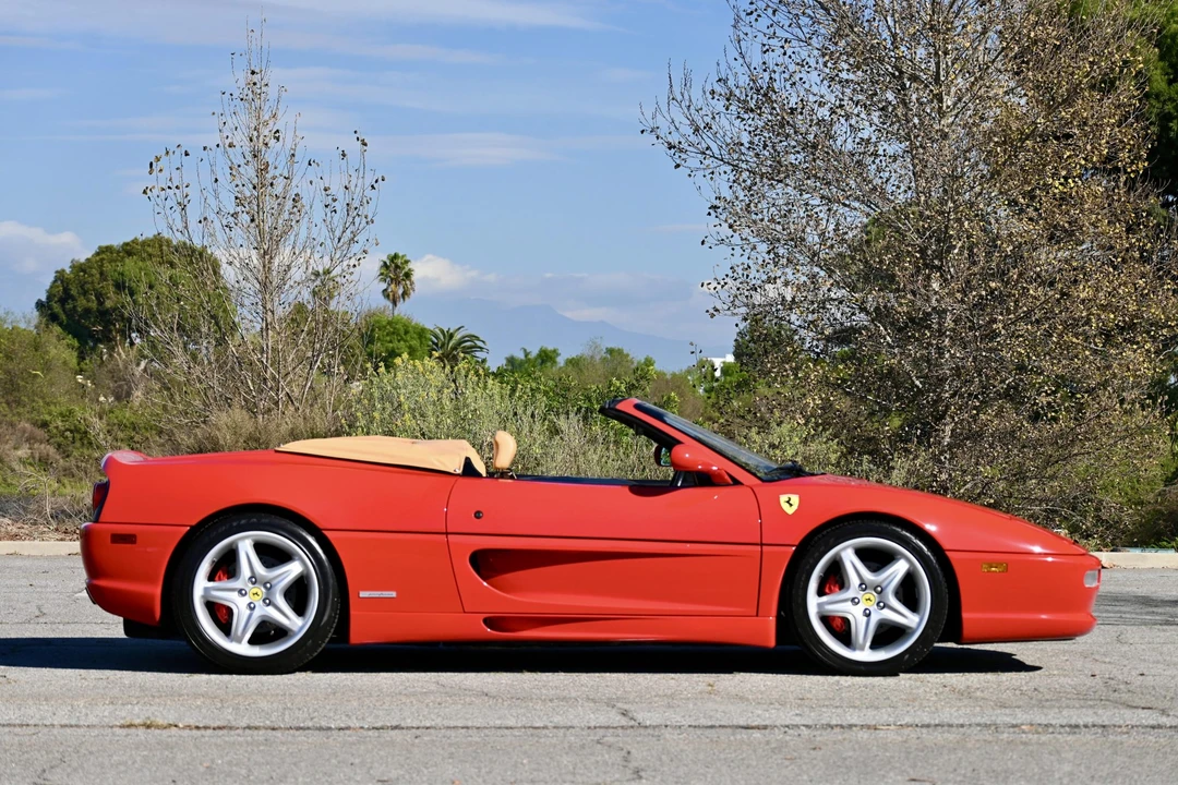 1995 Ferrari F355 Spider - Image 21 of 31