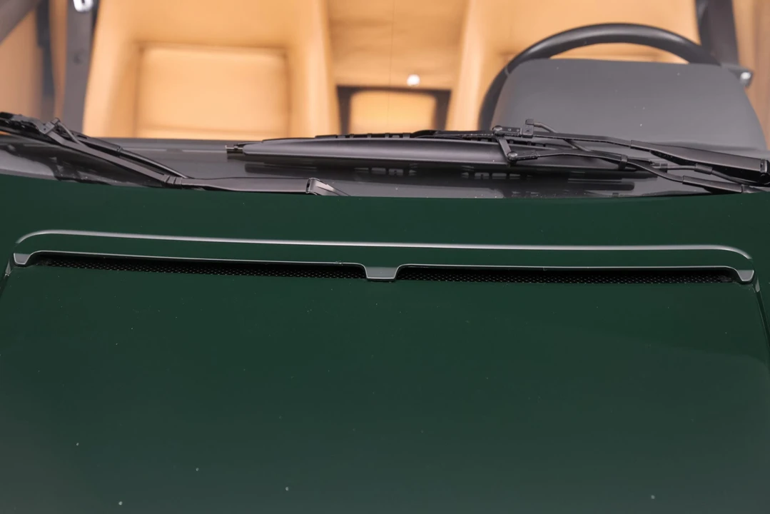 1995 Ferrari F355 Spider - Image 18 of 31