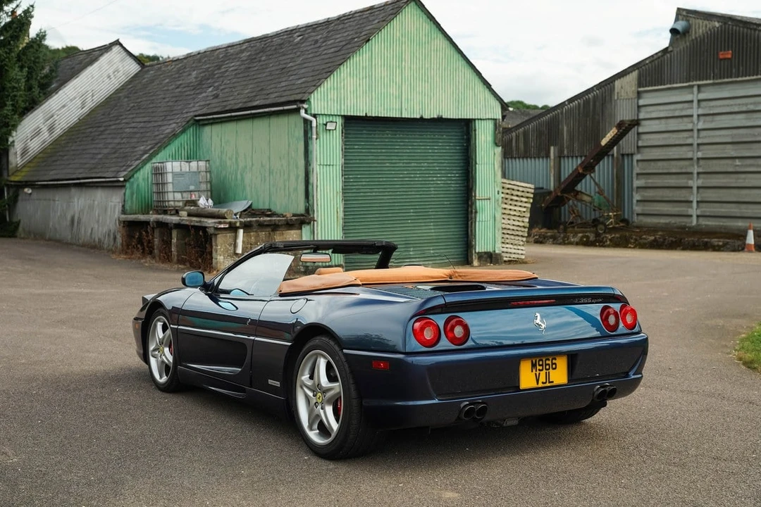 1995 Ferrari F355 Spider - Image 17 of 30