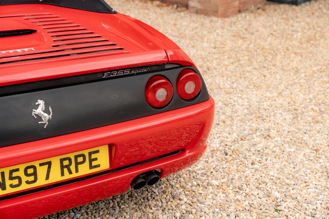 1995 Ferrari F355 Spider - Image 19 of 31