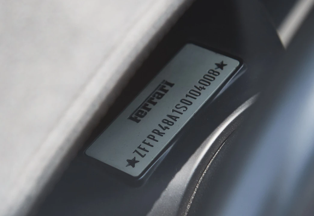 1995 Ferrari F355 Spider - Image 23 of 30