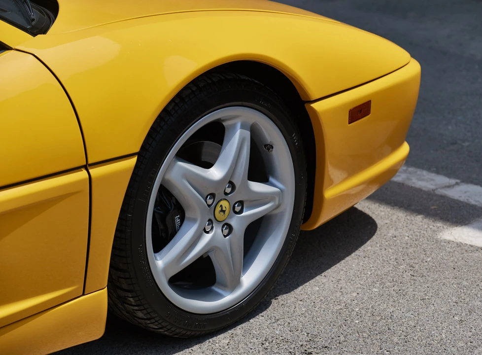 1995 Ferrari F355 Spider - Image 17 of 30