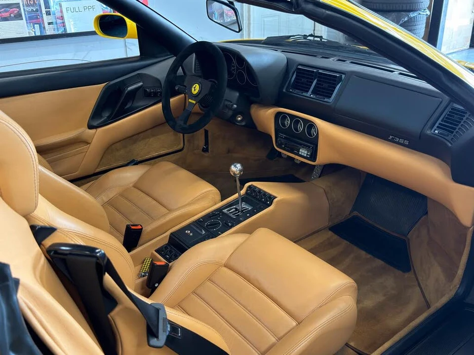 1995 Ferrari F355 Spider - Image 17 of 31