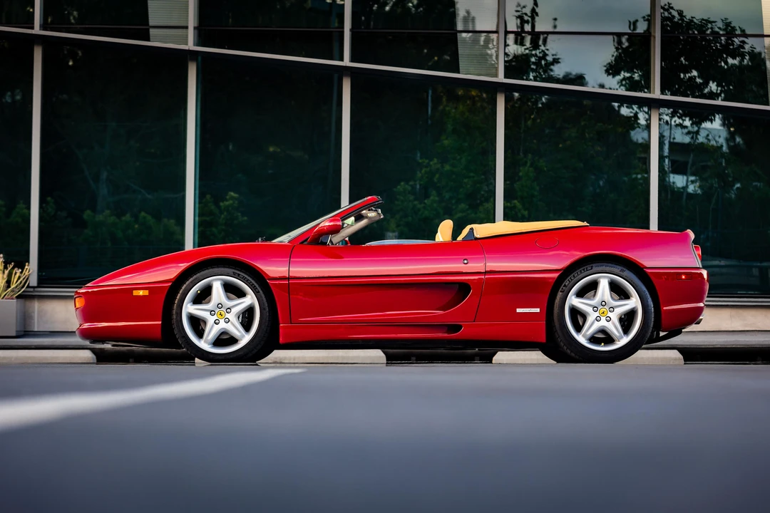 1995 Ferrari F355 Spider - Image 16 of 31