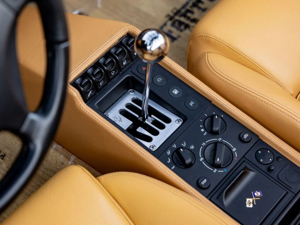 1995 Ferrari F355 Spider - Image 17 of 31