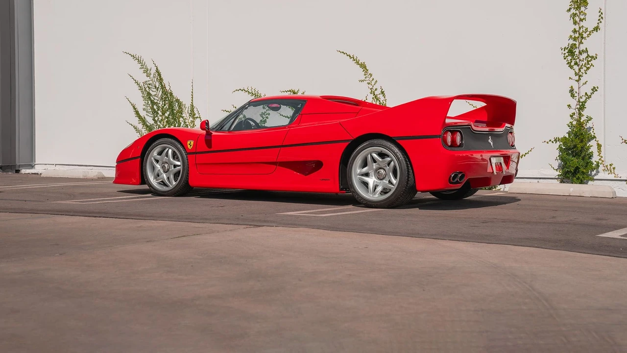 1995 Ferrari F50 - Image 27 of 31