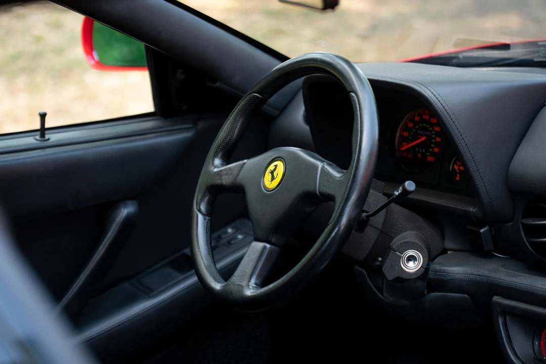 1995 Ferrari F512 M - Image 2 of 17
