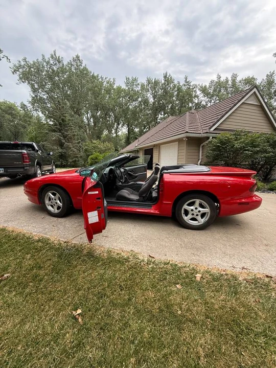 1995 Pontiac Firebird 4th Gen - Image 3 of 4