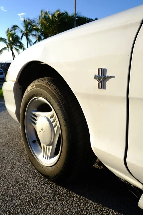 1995 Ford SN95 Mustang - Image 13 of 19