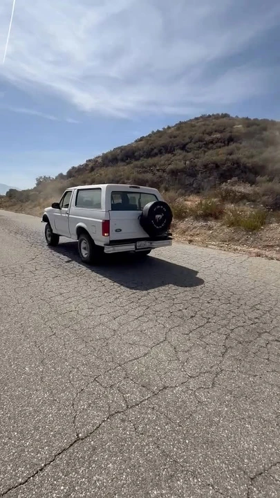 1995 Ford Bronco 5th Gen - Image 8 of 8