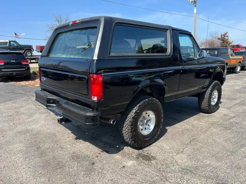 1995 Ford Bronco 5th Gen - Image 5 of 17