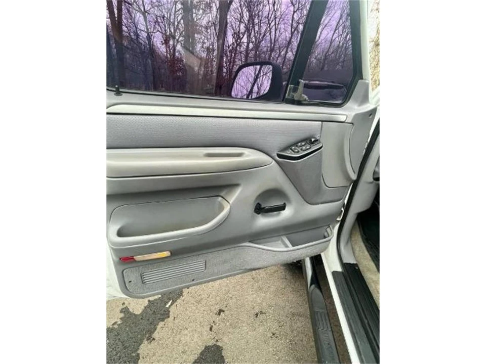 1995 Ford Bronco 5th Gen - Image 15 of 24