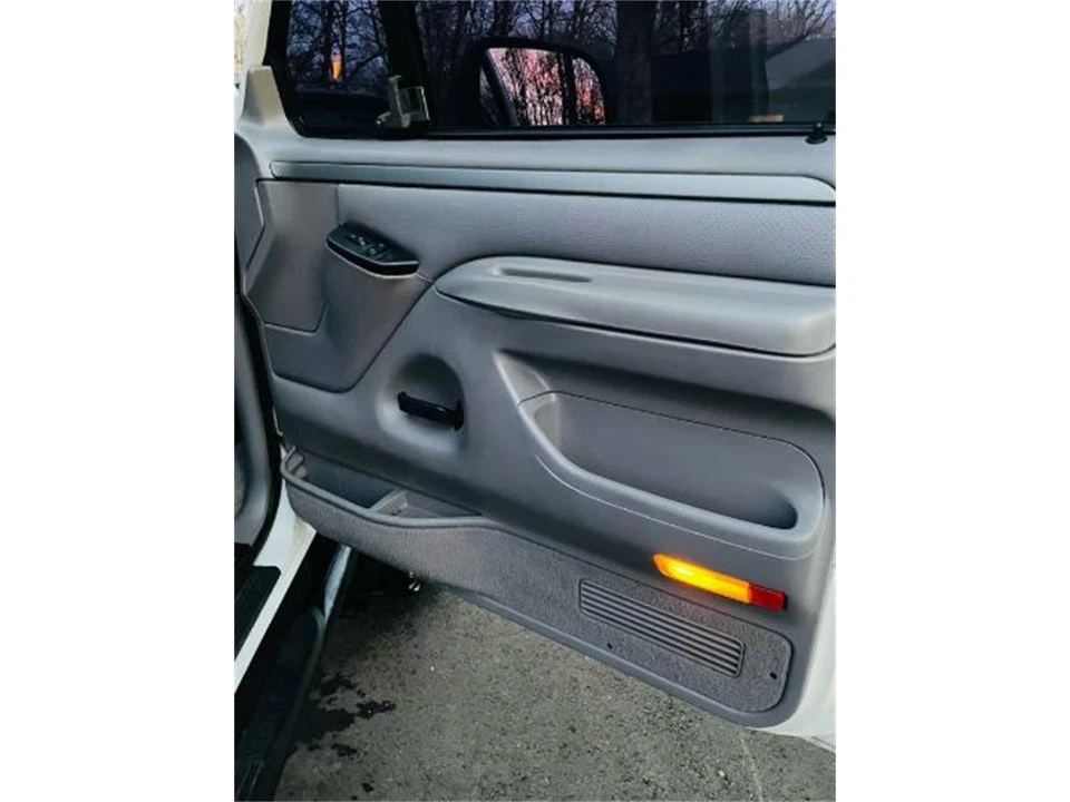 1995 Ford Bronco 5th Gen - Image 16 of 24
