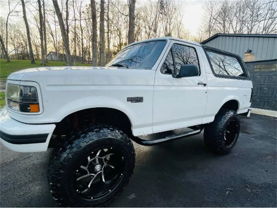 1995 Ford Bronco 5th Gen - Image 24 of 24