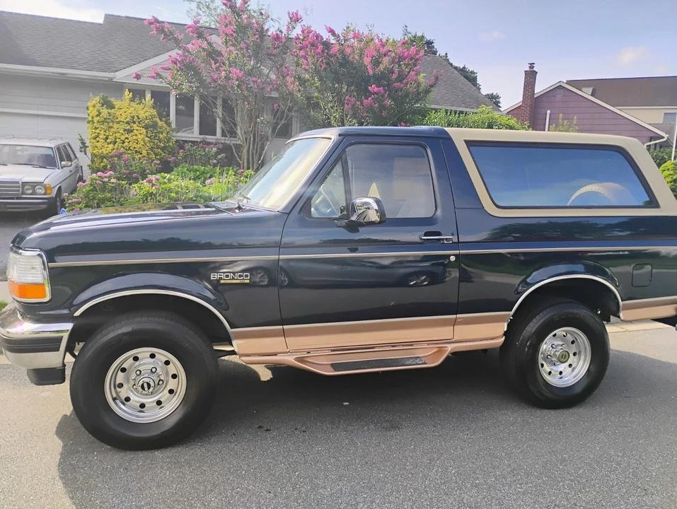 1995 Ford Bronco 5th Gen - Image 5 of 31