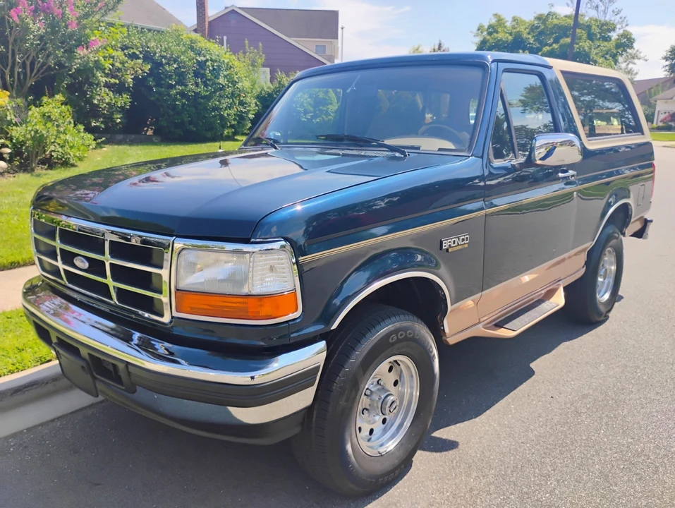 1995 Ford Bronco 5th Gen - Image 3 of 31