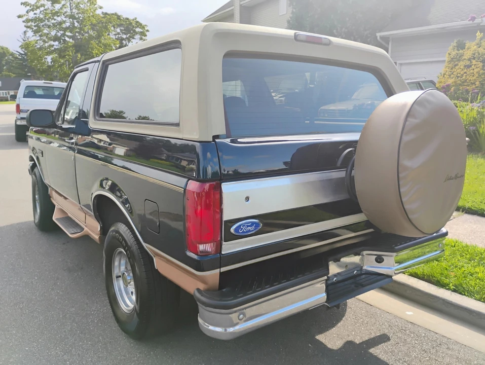1995 Ford Bronco 5th Gen - Image 8 of 31