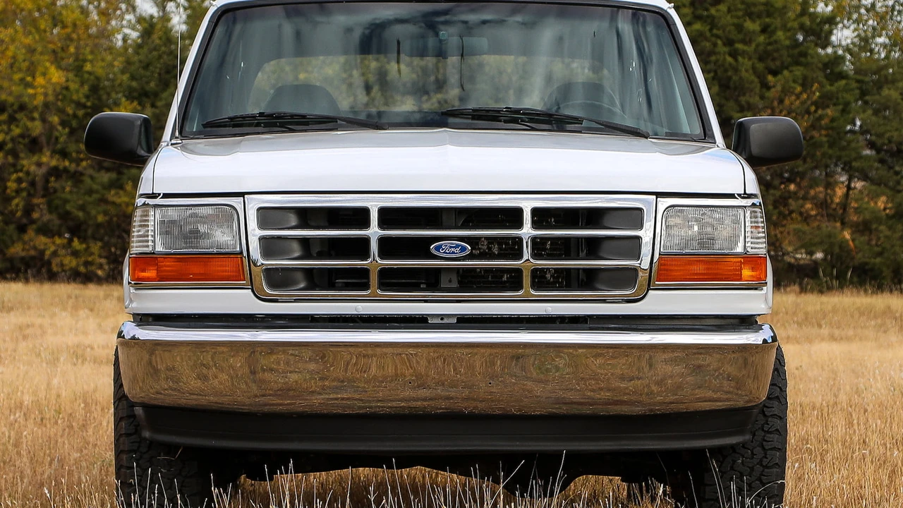 1995 Ford Bronco 5th Gen - Image 17 of 31