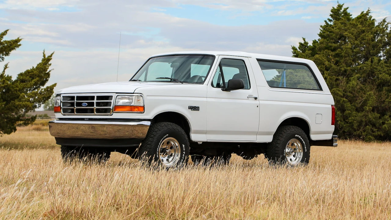 1995 Ford Bronco 5th Gen - Image 20 of 31
