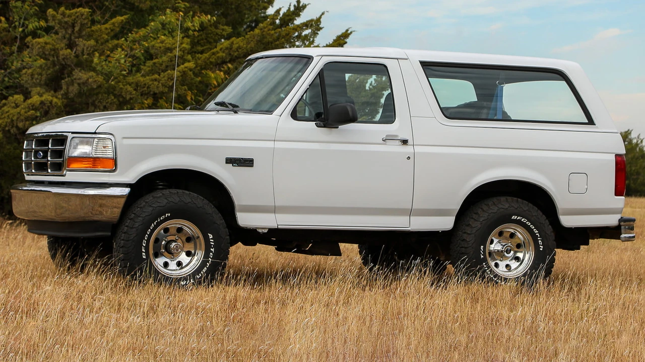 1995 Ford Bronco 5th Gen - Image 21 of 31