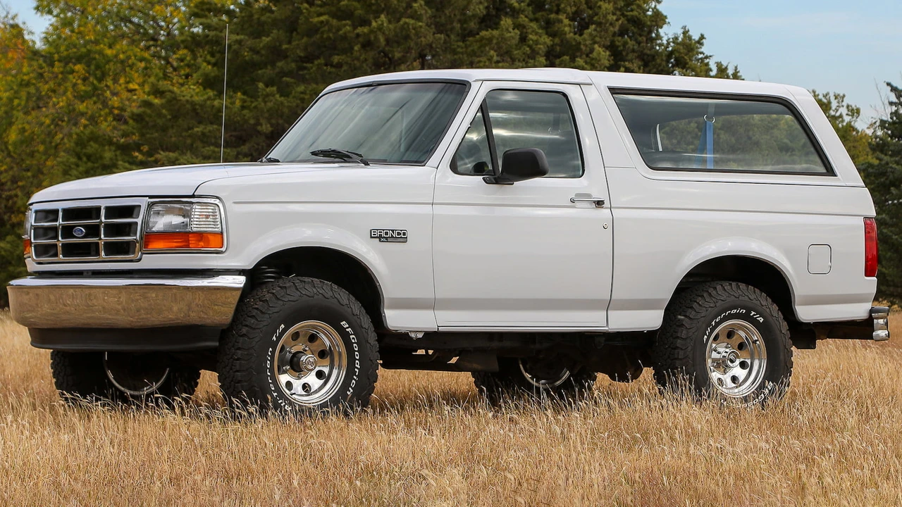 1995 Ford Bronco 5th Gen - Image 27 of 31