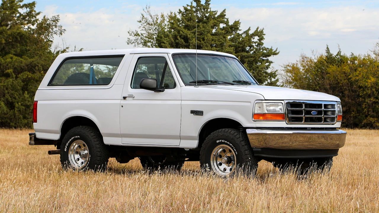 1995 Ford Bronco 5th Gen - Image 29 of 31