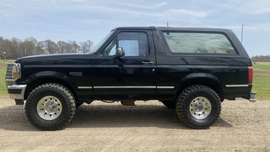 1995 Ford Bronco 5th Gen - Image 8 of 9