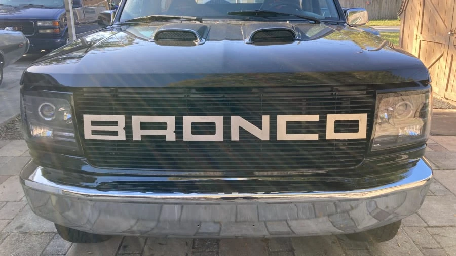 1995 Ford Bronco 5th Gen - Image 6 of 8