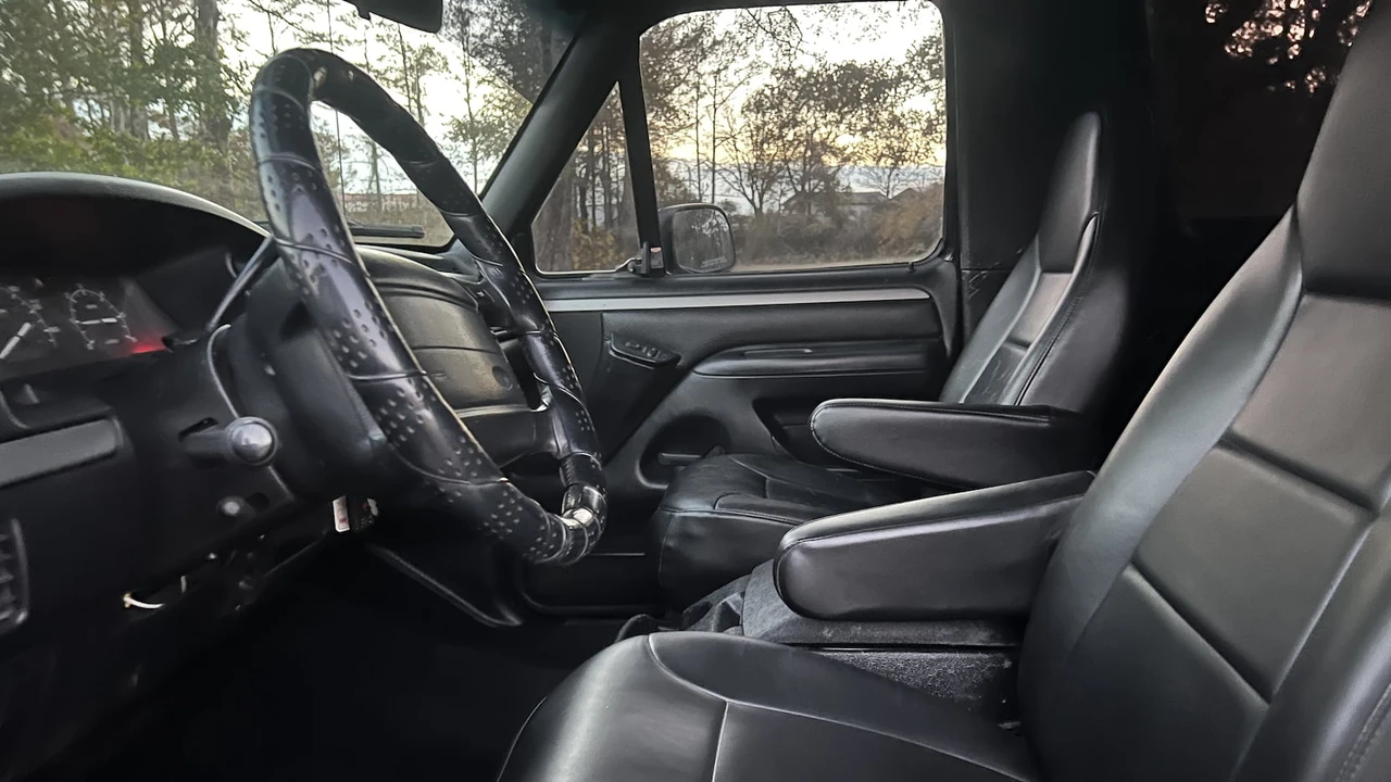 1995 Ford Bronco 5th Gen - Image 4 of 11