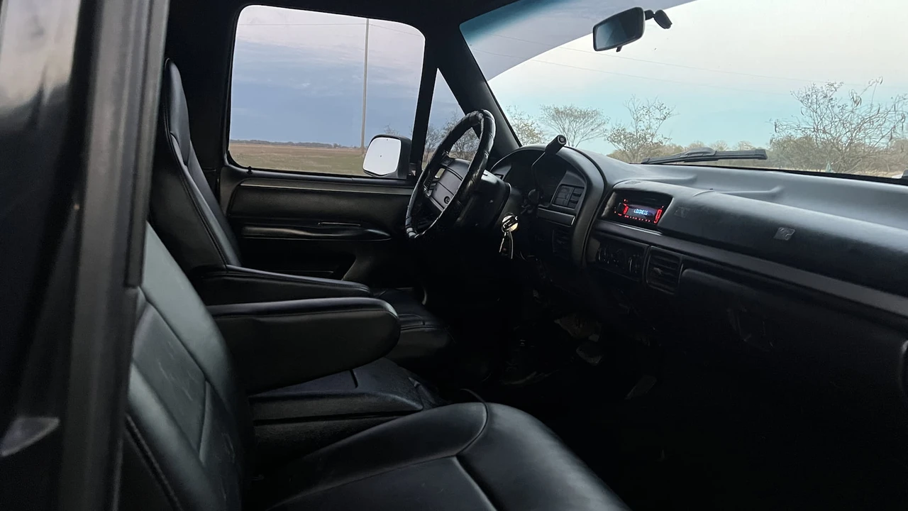 1995 Ford Bronco 5th Gen - Image 5 of 11