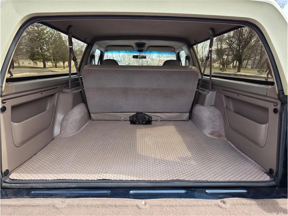 1995 Ford Bronco 5th Gen - Image 18 of 21