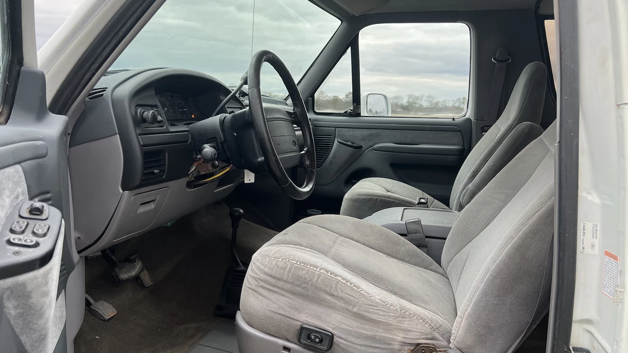 1995 Ford Bronco 5th Gen - Image 3 of 8