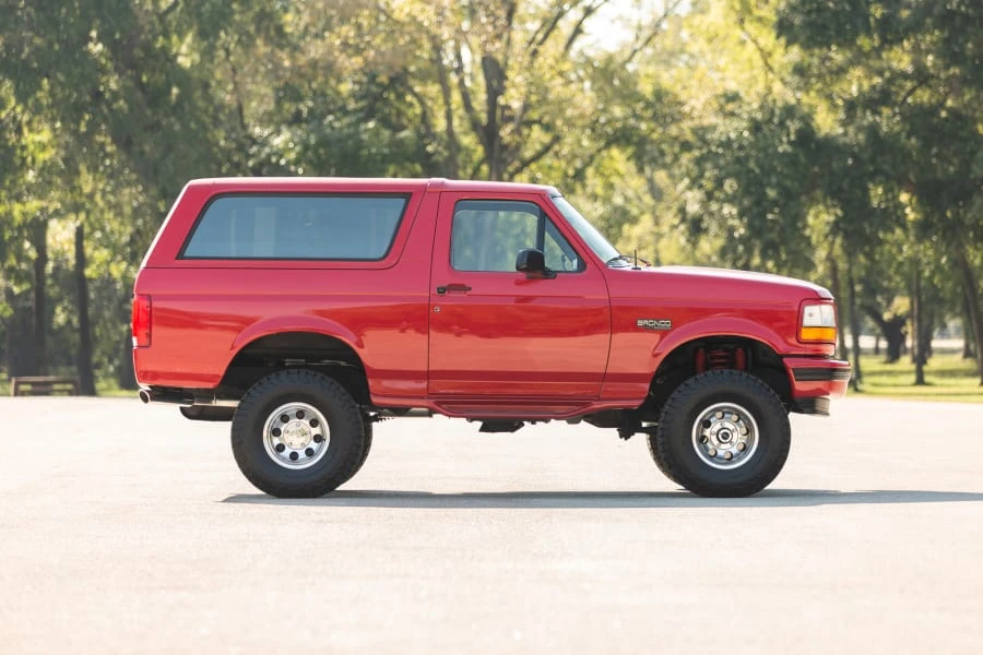 1995 Ford Bronco 5th Gen - Image 2 of 26
