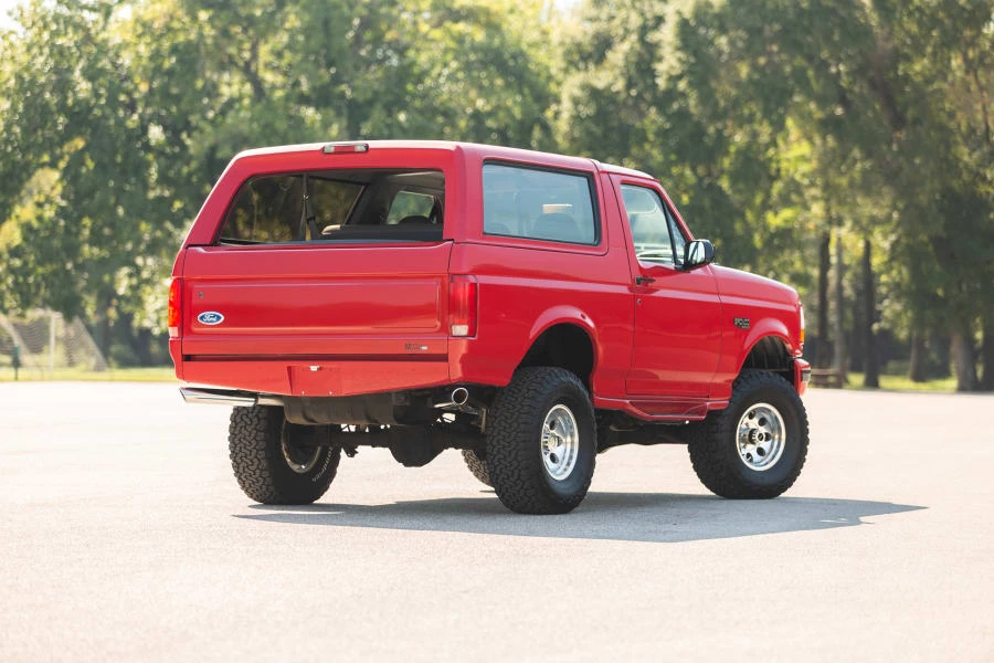 1995 Ford Bronco 5th Gen - Image 3 of 26
