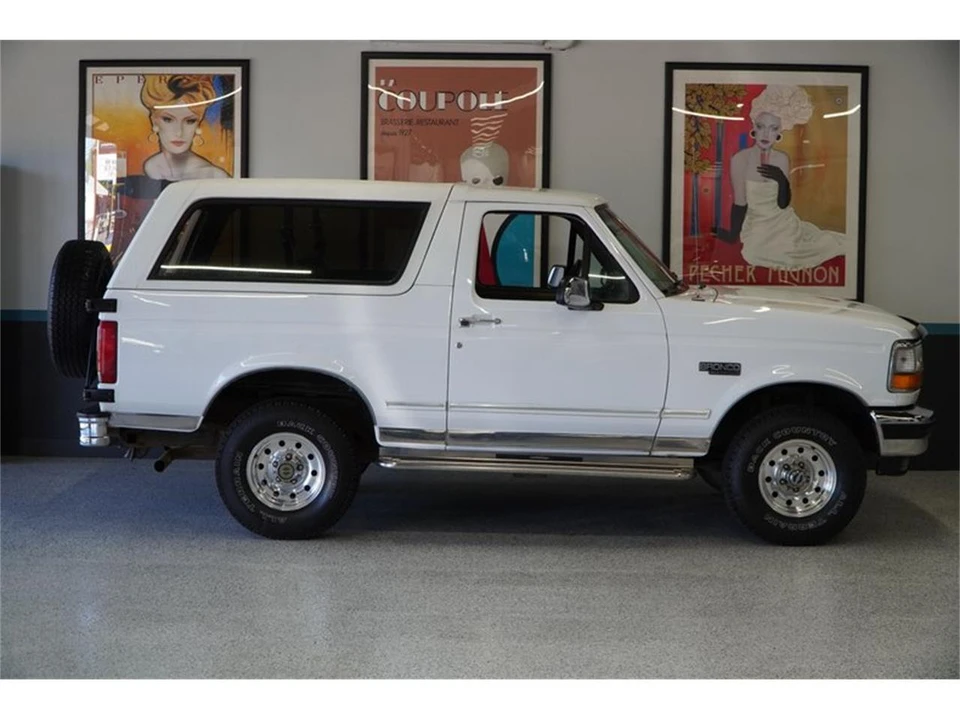 1995 Ford Bronco 5th Gen - Image 16 of 31