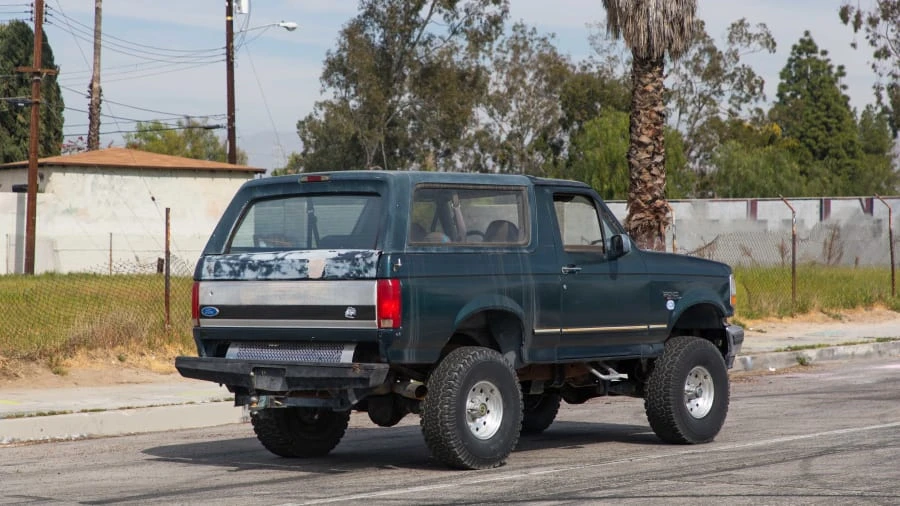 1995 Ford Bronco 5th Gen - Image 3 of 11