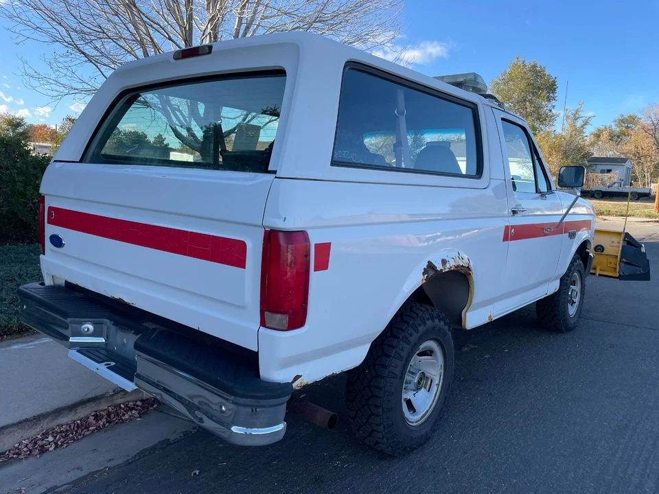 1995 Ford Bronco 5th Gen - Image 5 of 21