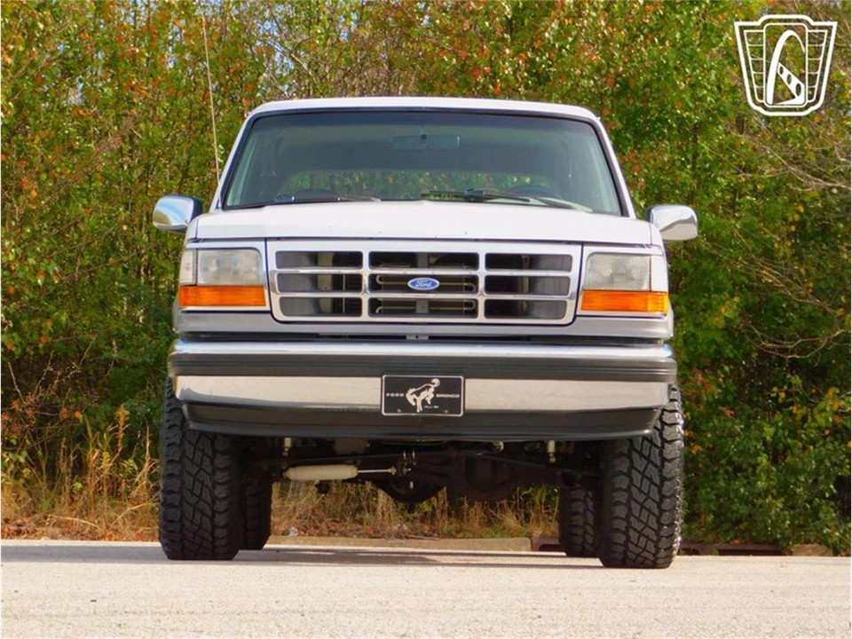1995 Ford Bronco 5th Gen - Image 5 of 31