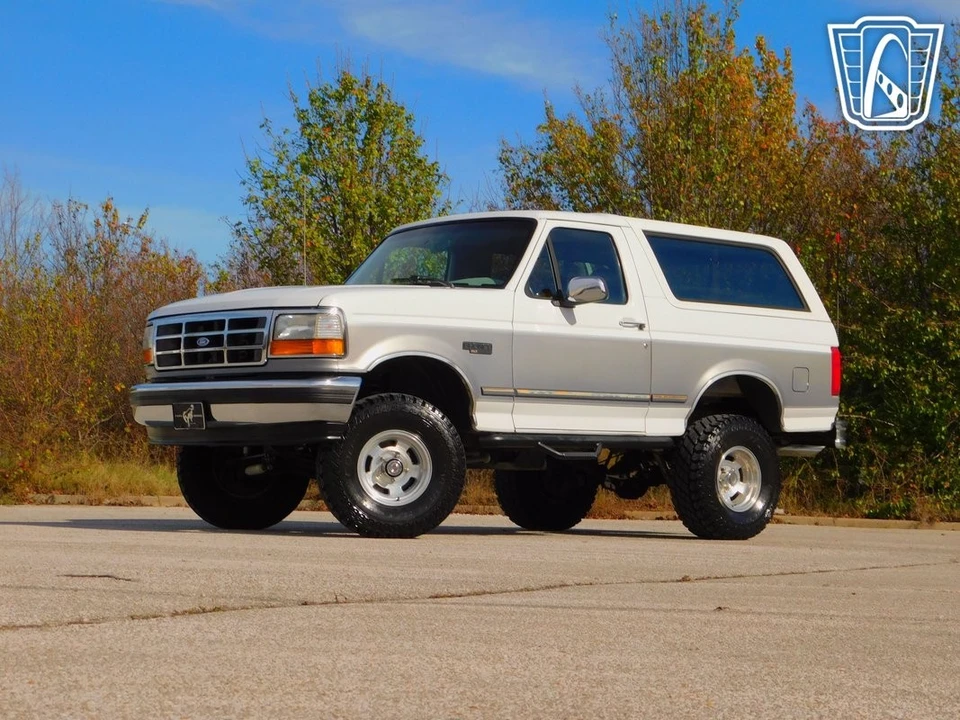 1995 Ford Bronco 5th Gen - Image 11 of 12
