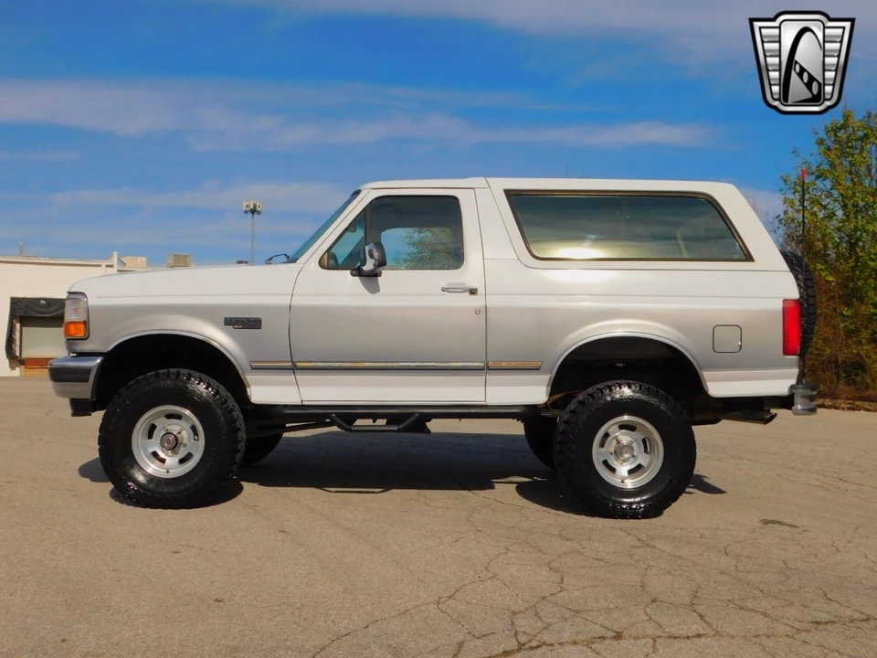 1995 Ford Bronco 5th Gen - Image 7 of 21