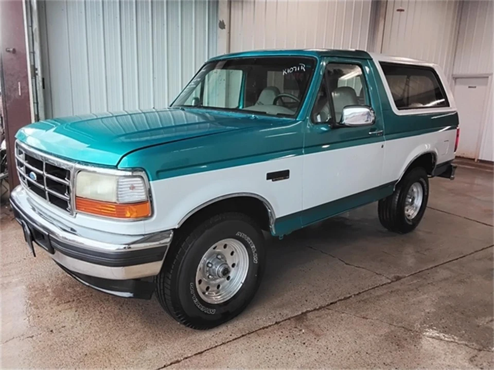 1995 Ford Bronco 5th Gen - Image 3 of 22