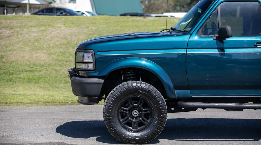 1995 Ford Bronco 5th Gen - Image 13 of 24