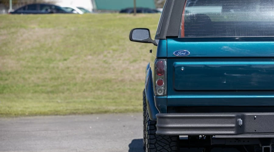 1995 Ford Bronco 5th Gen - Image 7 of 24