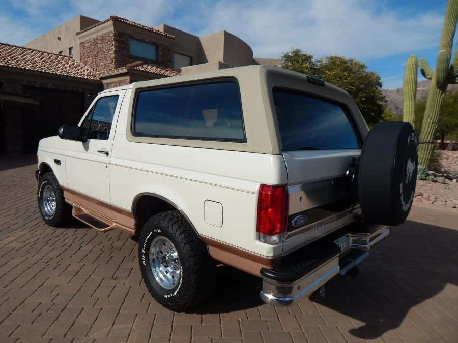 1995 Ford Bronco 5th Gen - Image 3 of 11