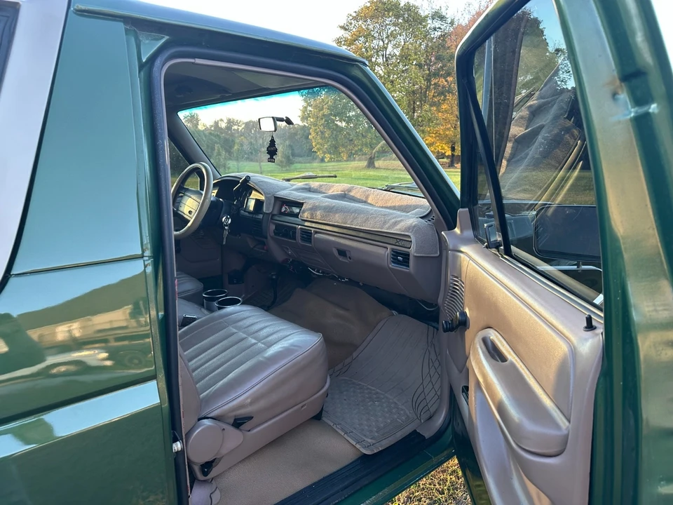 1995 Ford Bronco 5th Gen - Image 8 of 13